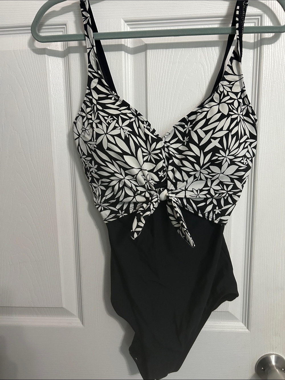 Kim Rogers Black & White Floral Tie-Front One-Piece Swimsuit